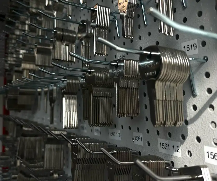 Reparatur_Einbruchschaeden_Schliessanlagen_Einbruchschutz_Cadenberge_Wingst_Hemmoor_GO_Bau_GO_Immobilien